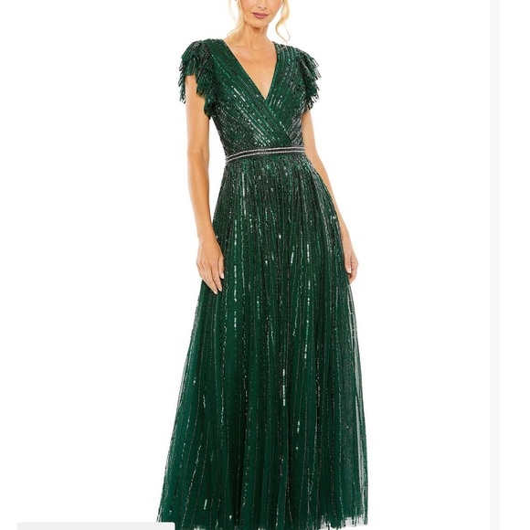 Mac Duggal Women Sequin Wrap Gown with added sleeves and material by cleavage - Picture 5 of 6